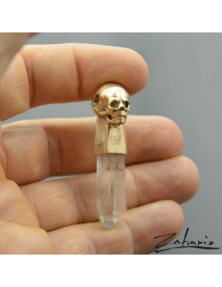Pendant Skull Quartz Bronze