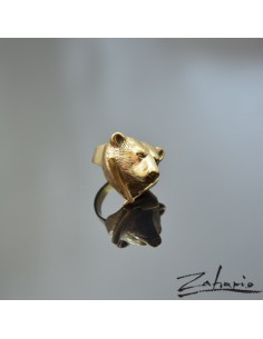 Ring Bear with a Razor Bronze 2