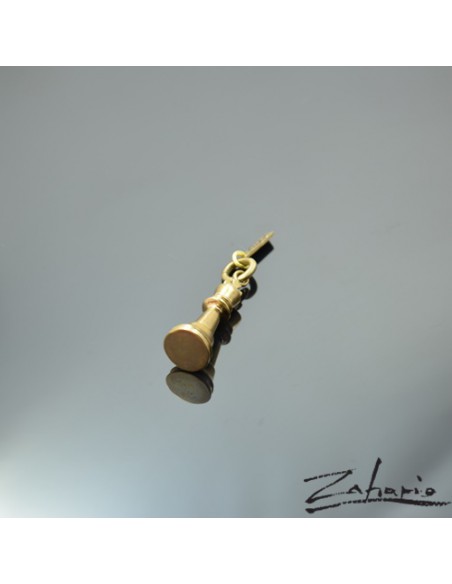 Pendant King Bronze