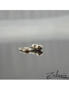 Skull Earring on Ring Silver 2