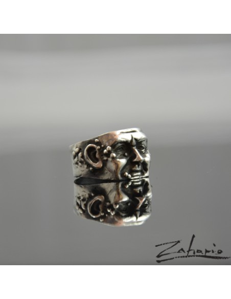 Ring Plague Silver