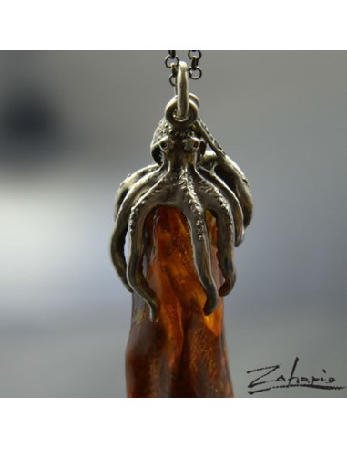 Pendant Octopus with Amber